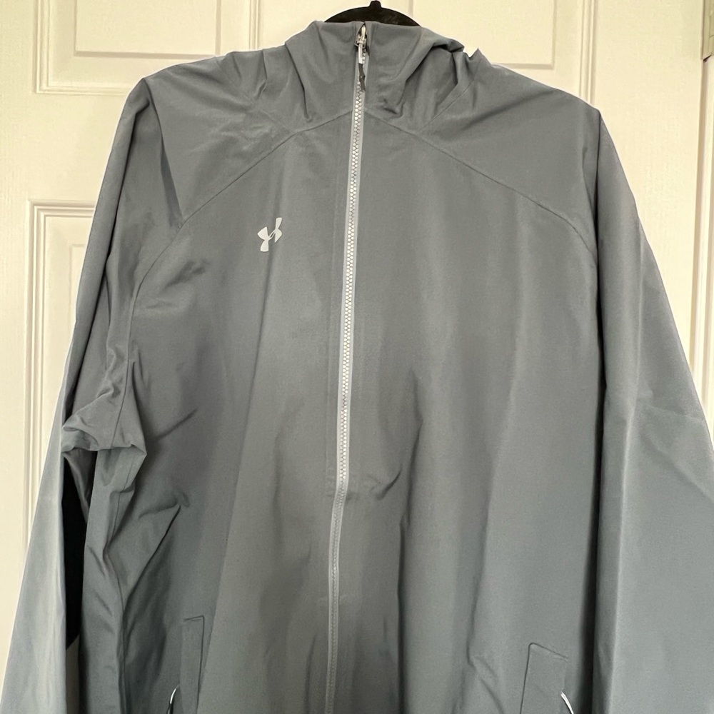 Under Armor mens rain jacket. NWT